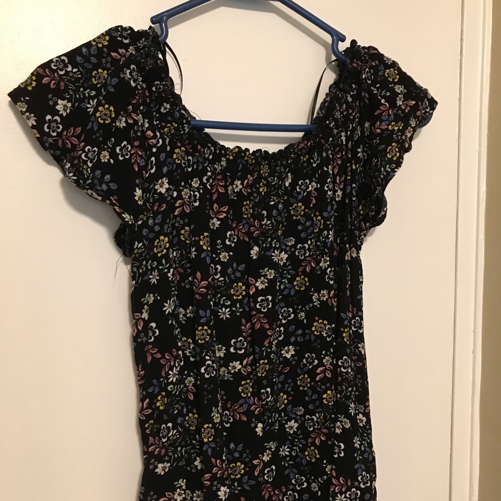 Over the shoulder shirt